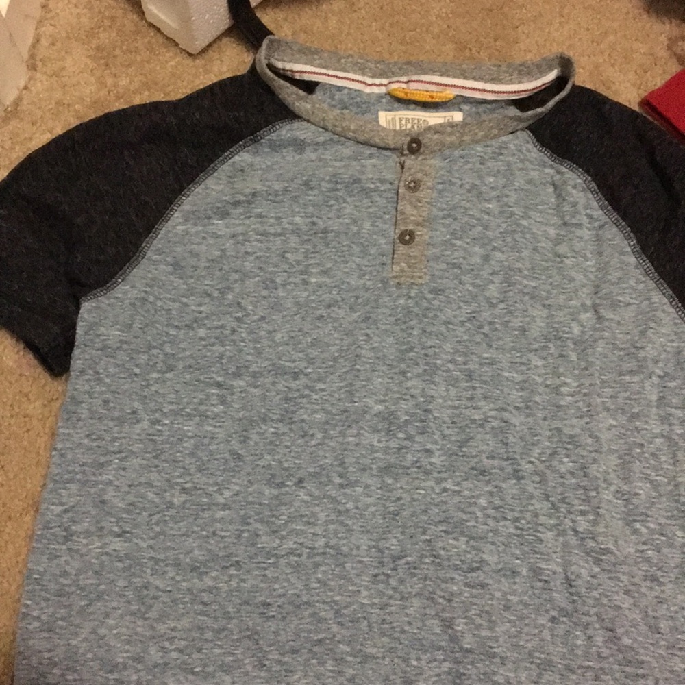 short sleeve shirt